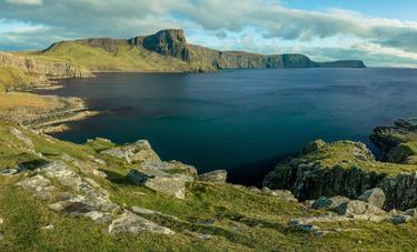 Waterstein Head